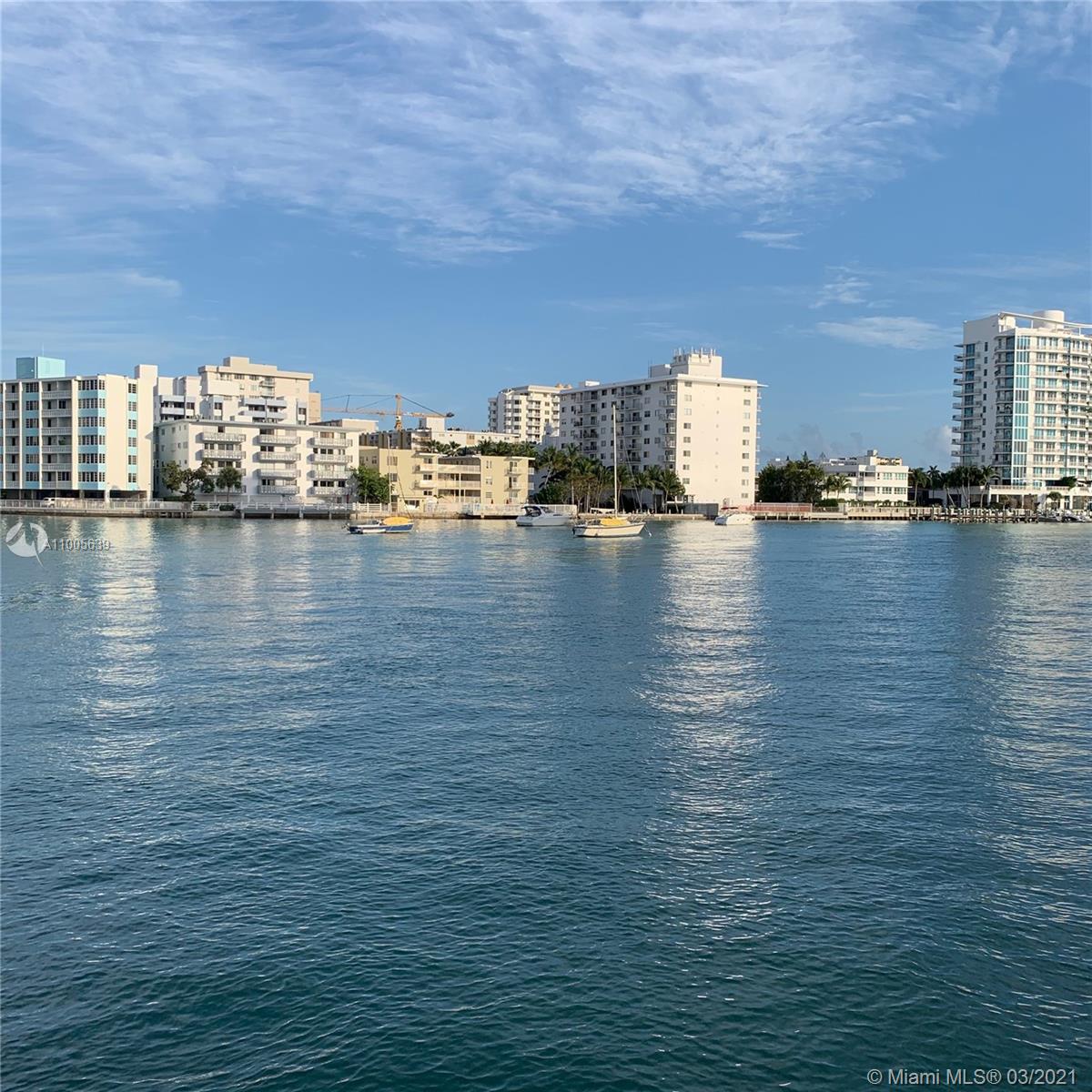 THE GRAND VENETIAN CONDO - Residential