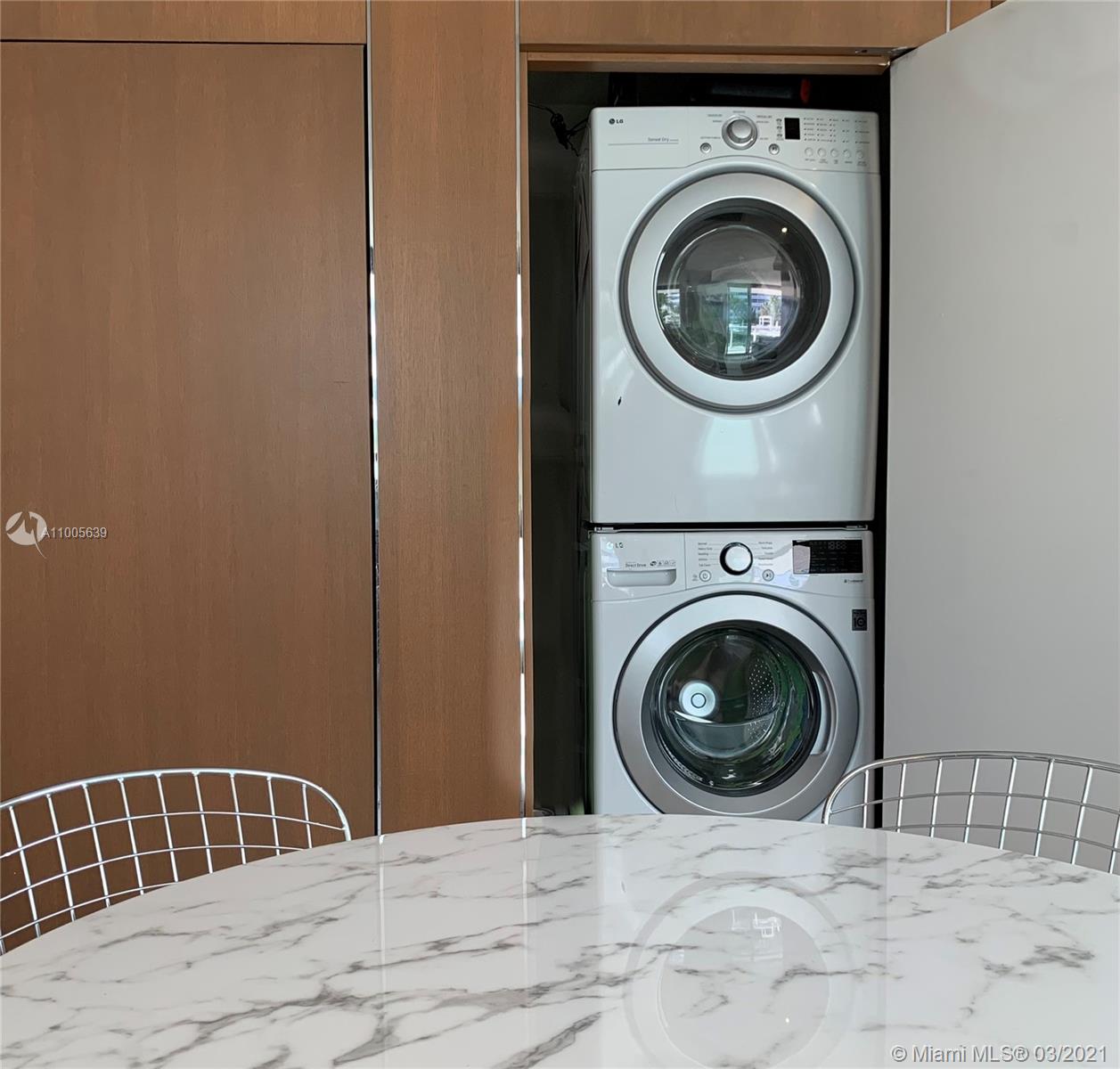 THE GRAND VENETIAN CONDO - Residential