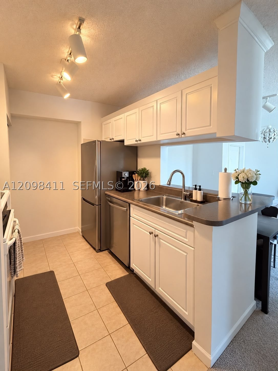 17145 N Bay Rd 4602