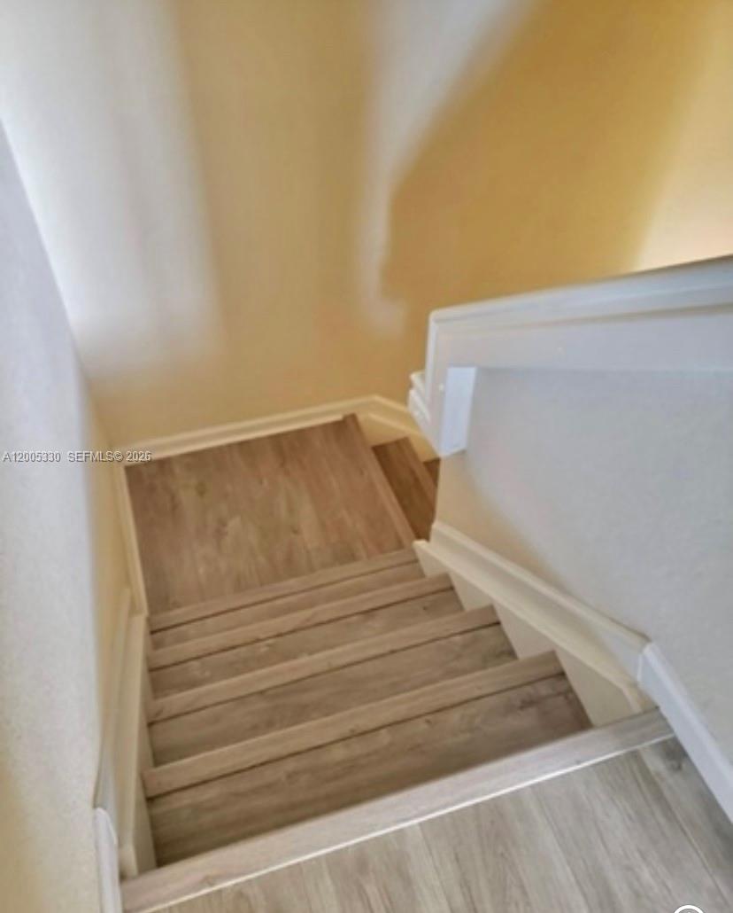 ST MORTIZ AT DORAL CONDO - Residential Lease