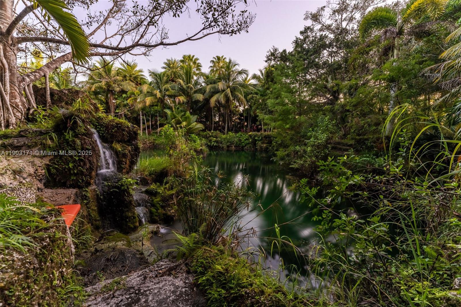 BREEZY OAKS - Residential