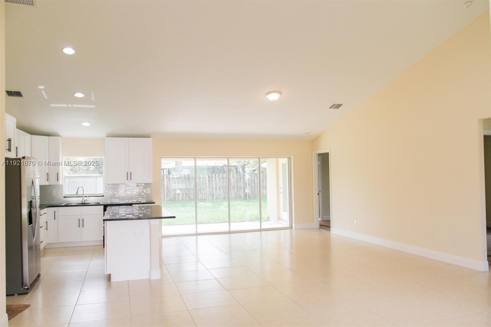 PORT ST LUCIE SECTION 15 - Residential