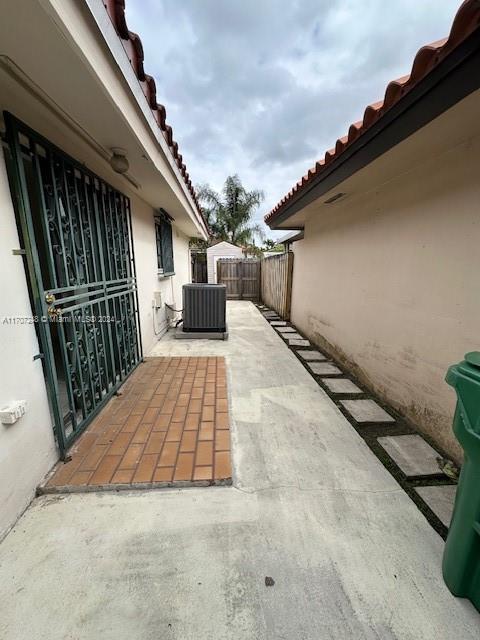 LEOMAR HOMES - Residential