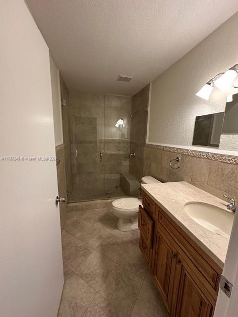 LEOMAR HOMES - Residential