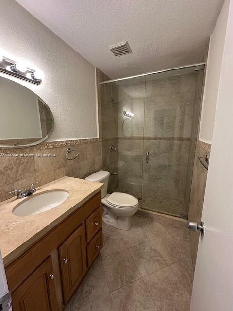 LEOMAR HOMES - Residential