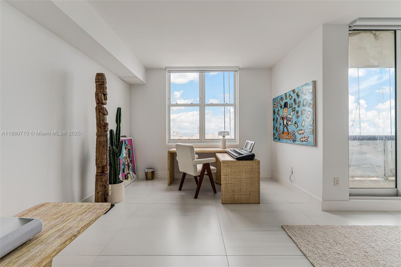 SUNSET HARBOUR NORTH COND - Residential Lease