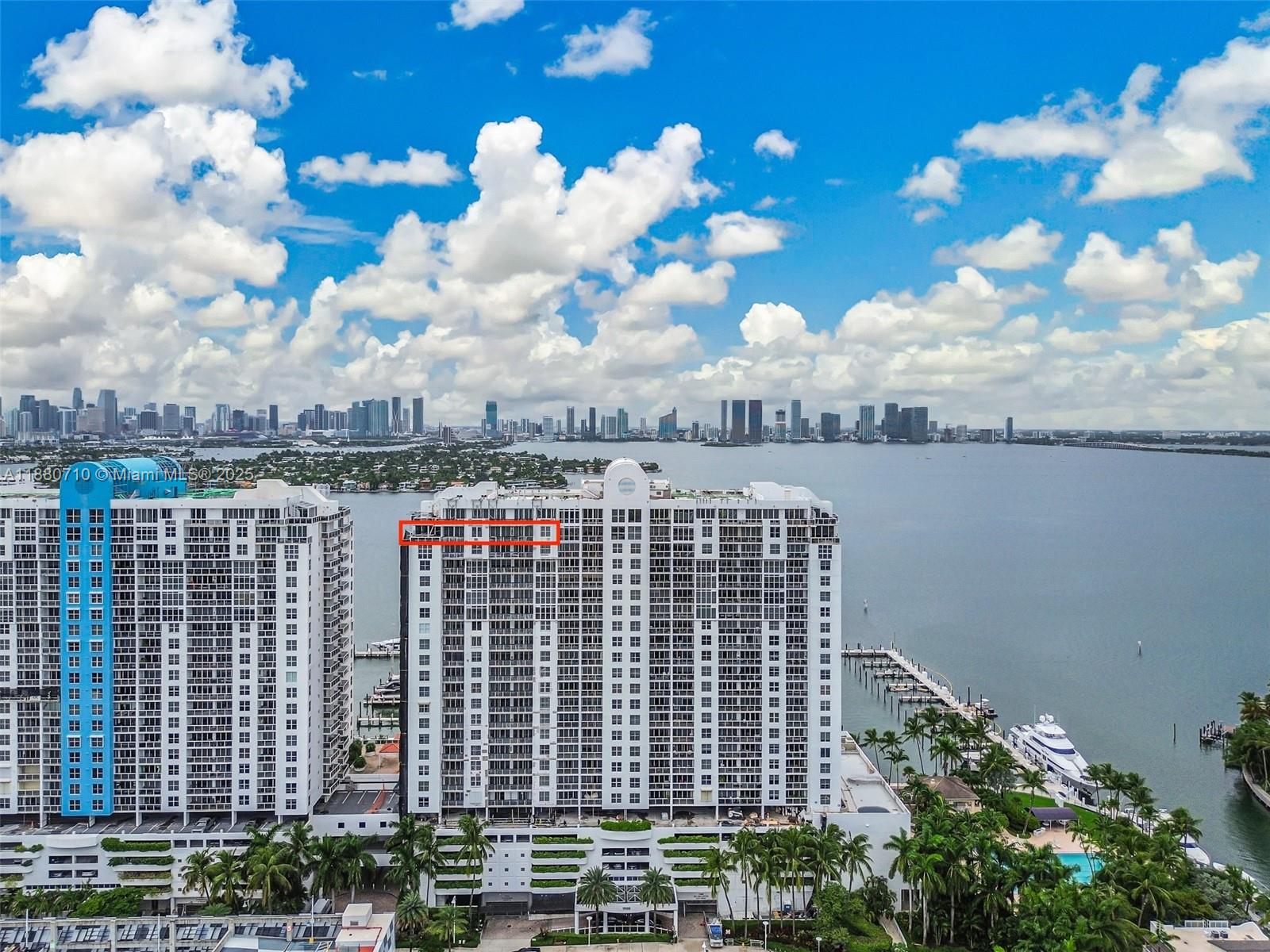 SUNSET HARBOUR NORTH COND - Residential Lease