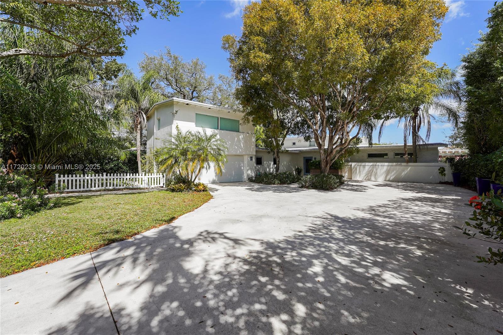 GOLF VIEW EST CORR PL - Residential