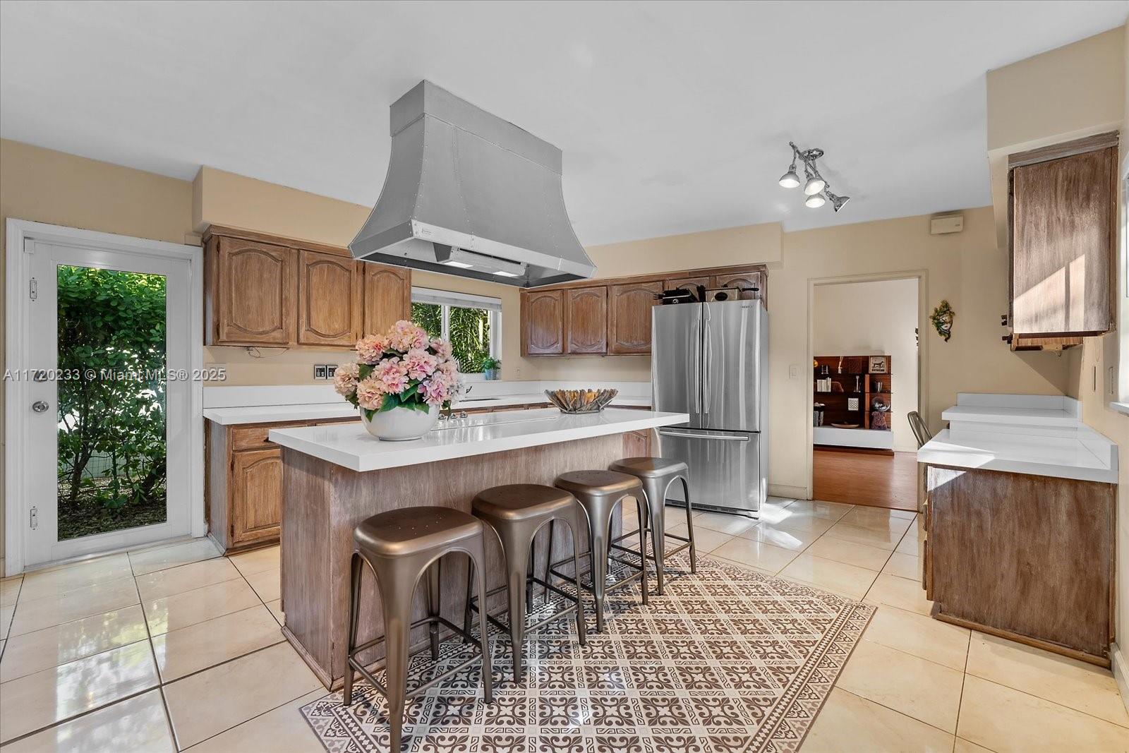 GOLF VIEW EST CORR PL - Residential