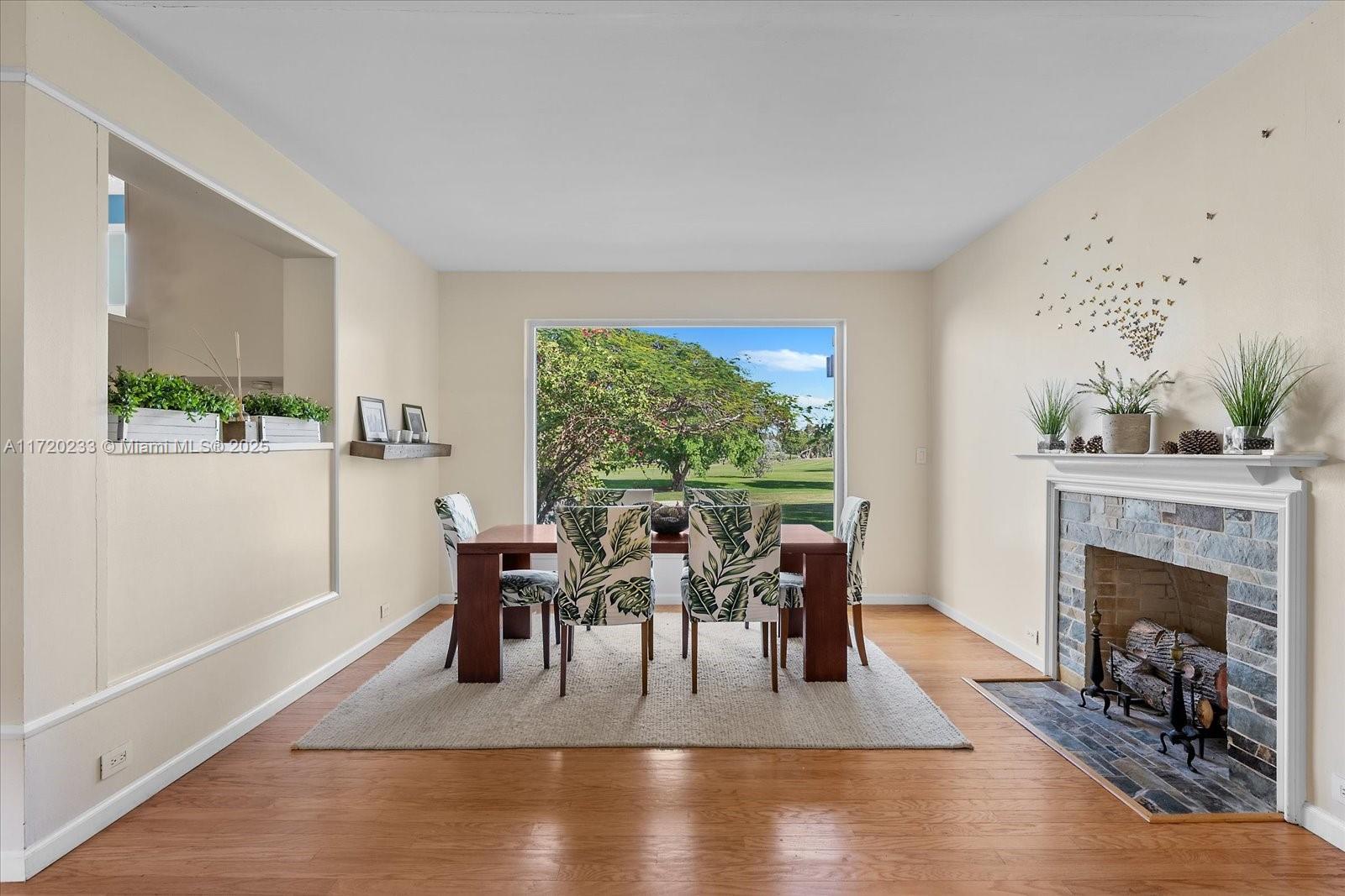 GOLF VIEW EST CORR PL - Residential