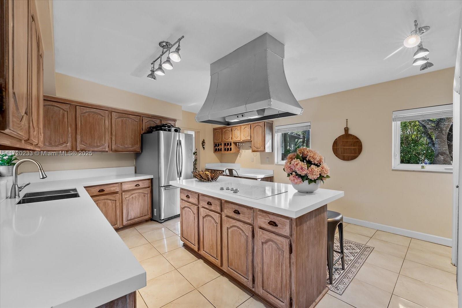 GOLF VIEW EST CORR PL - Residential