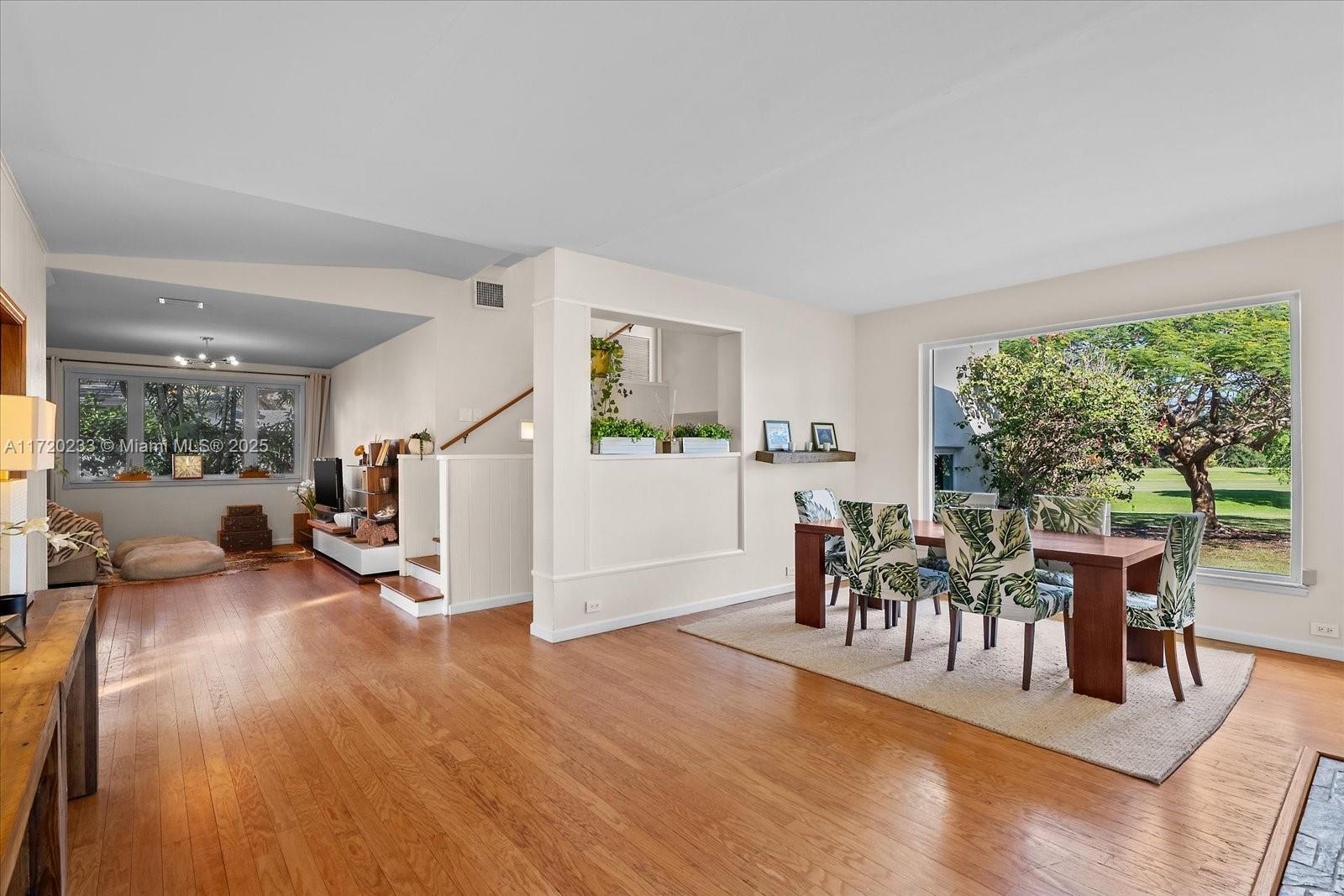 GOLF VIEW EST CORR PL - Residential