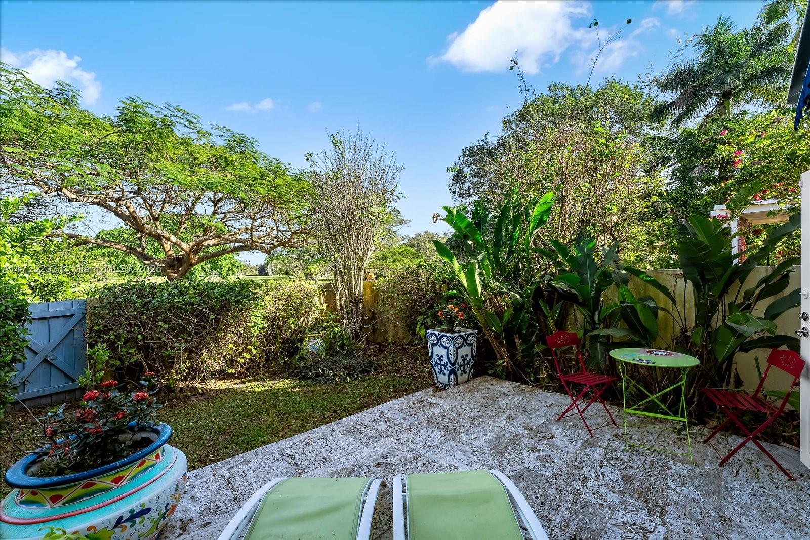 GOLF VIEW EST CORR PL - Residential