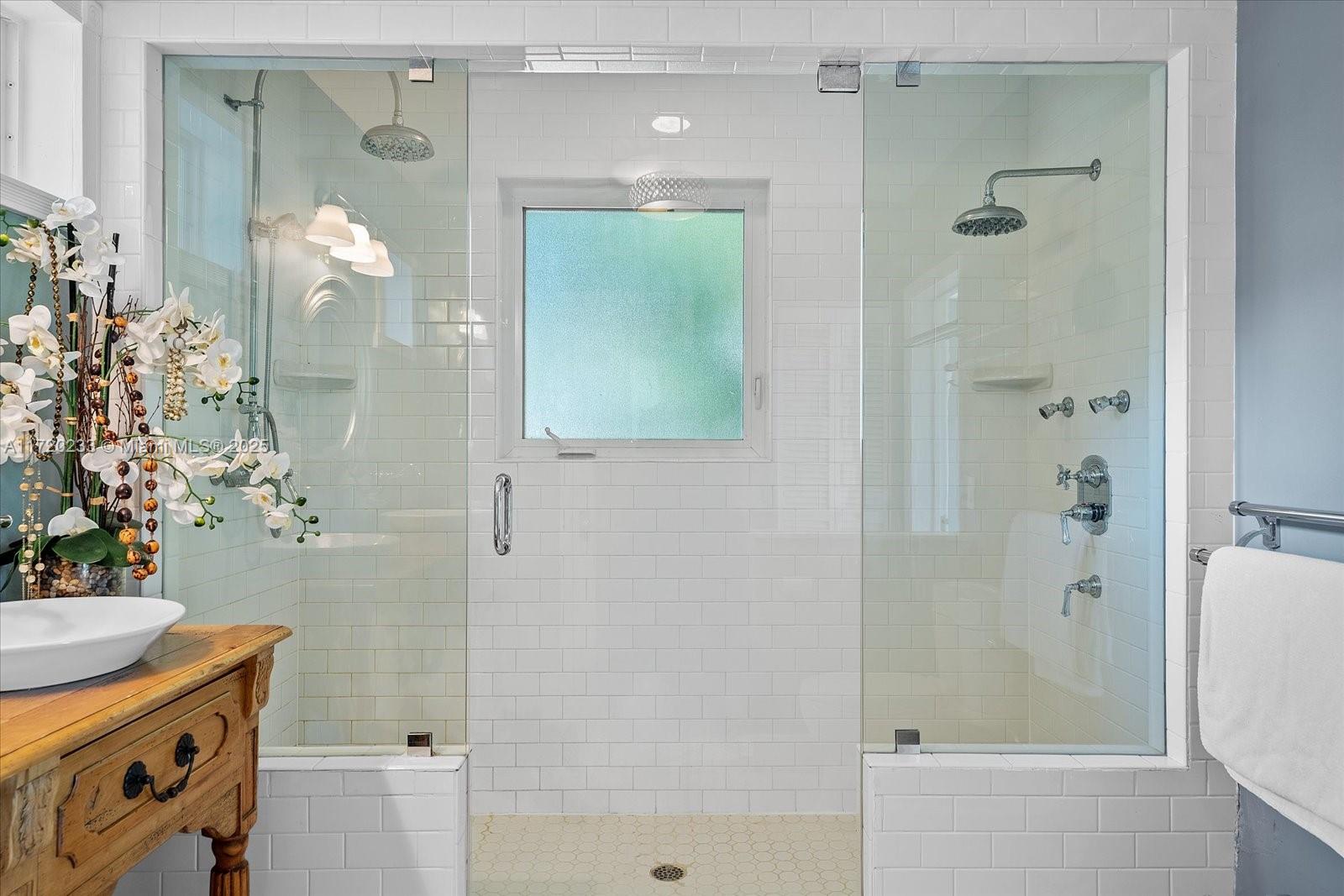 GOLF VIEW EST CORR PL - Residential