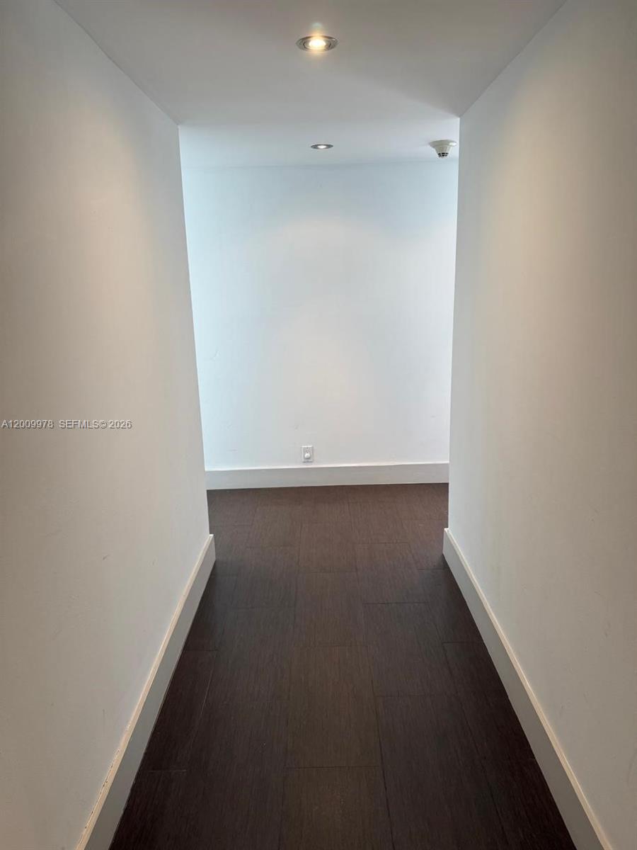 150 Ocean Lane Dr 6F