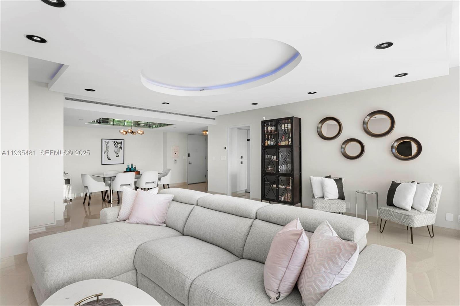 19500 Turnberry Way 5F + CABANA