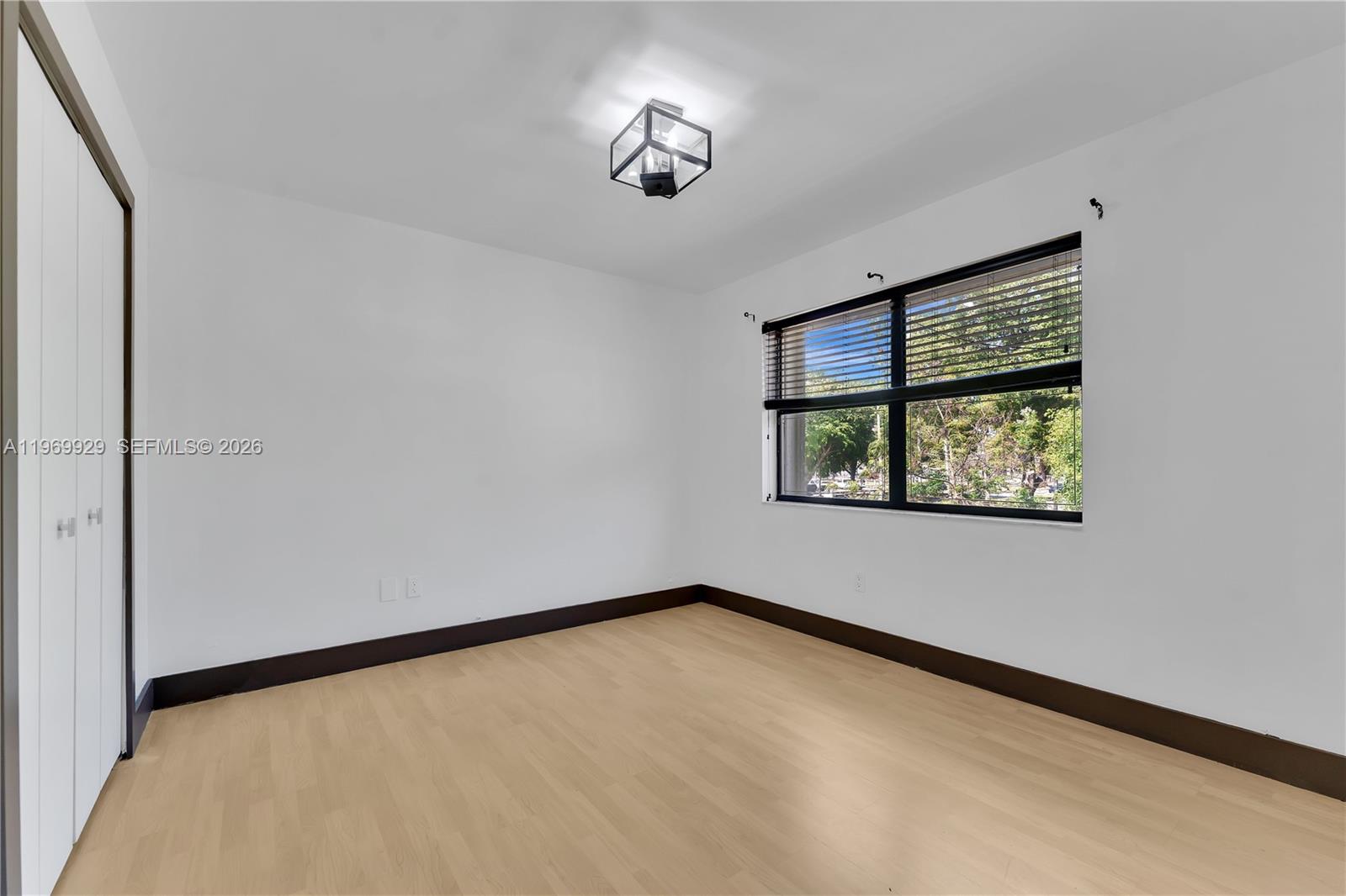 HAMMOCKS SEC 3 - Residential Lease