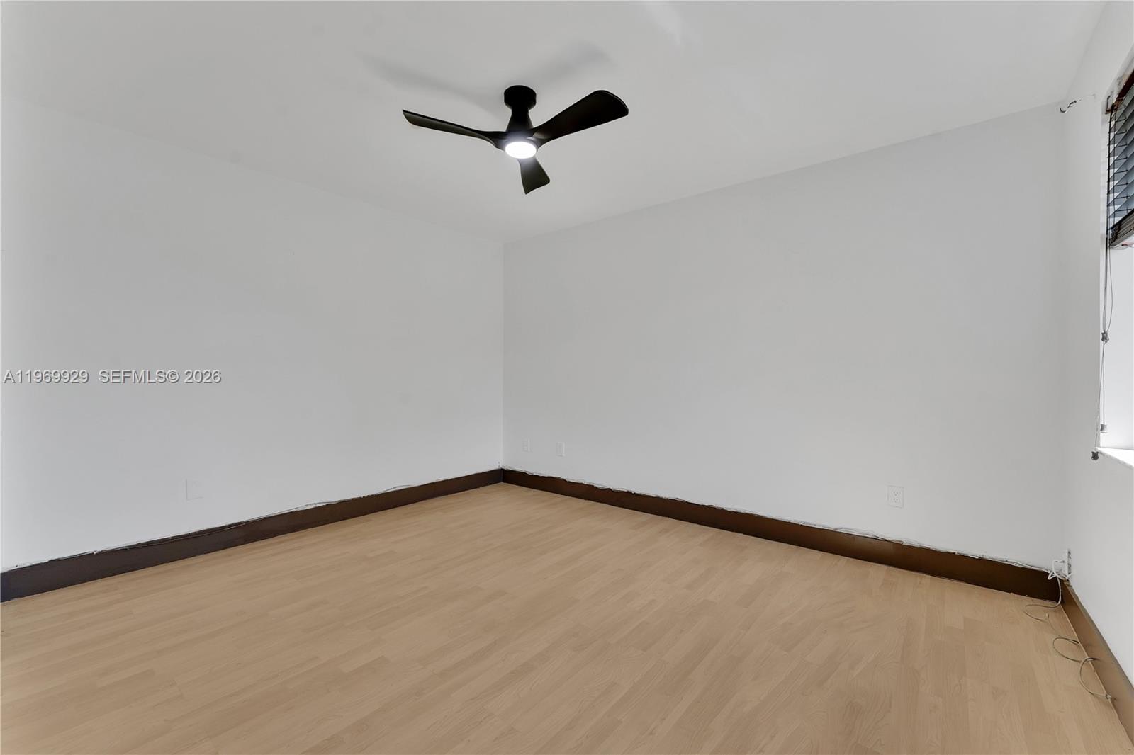 HAMMOCKS SEC 3 - Residential Lease