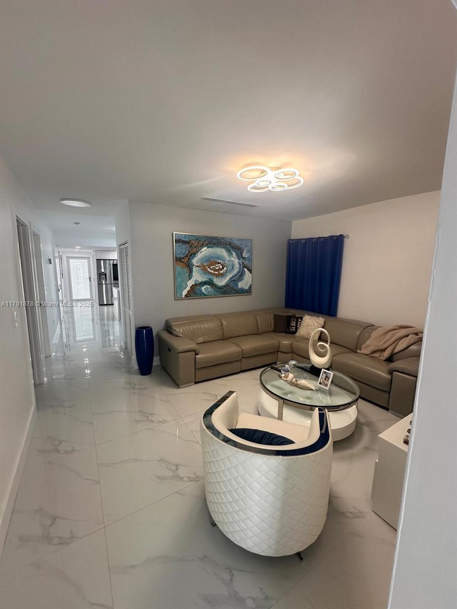 612 NW 31st Ave