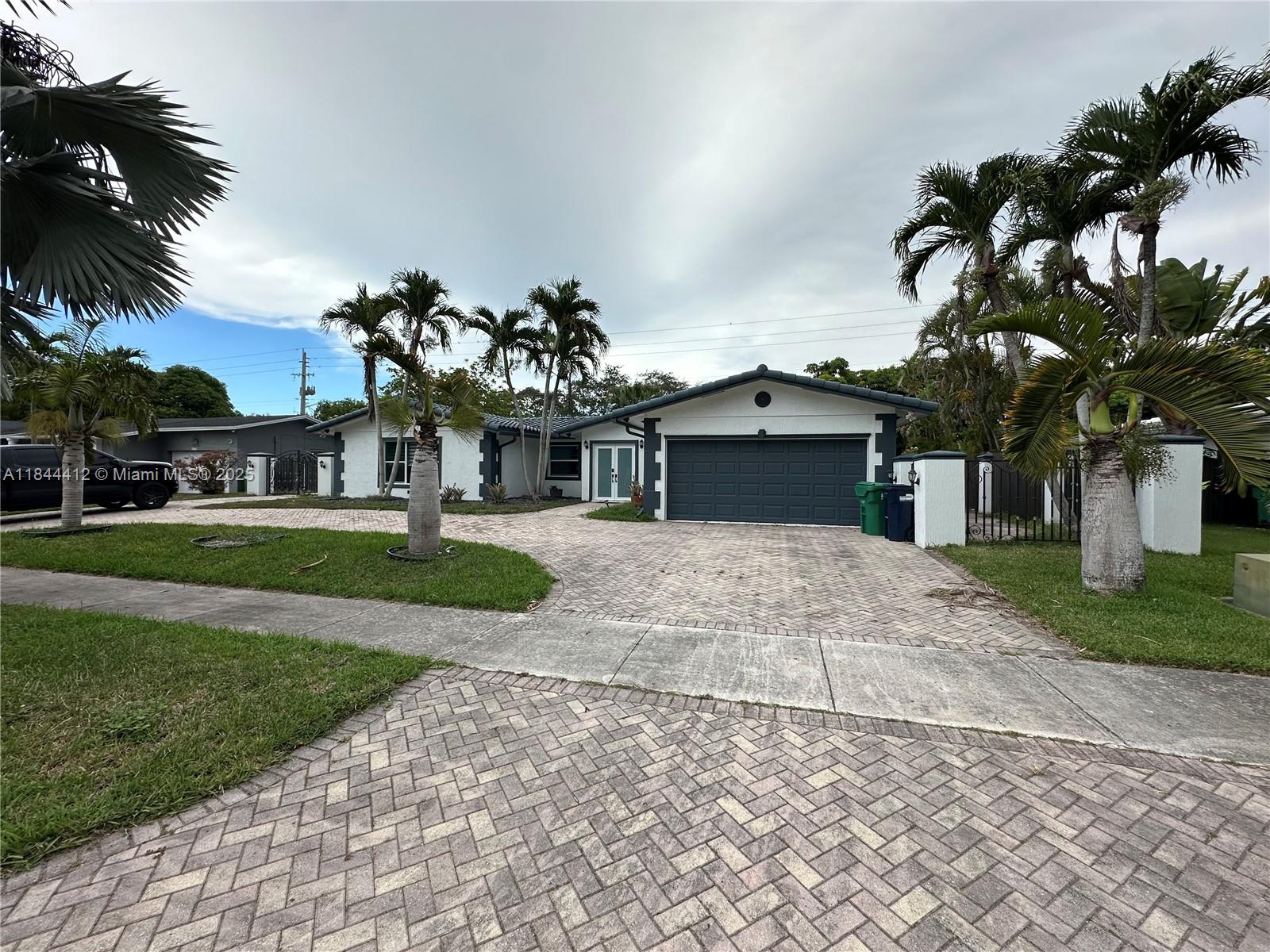 14250 SW 71st Ln