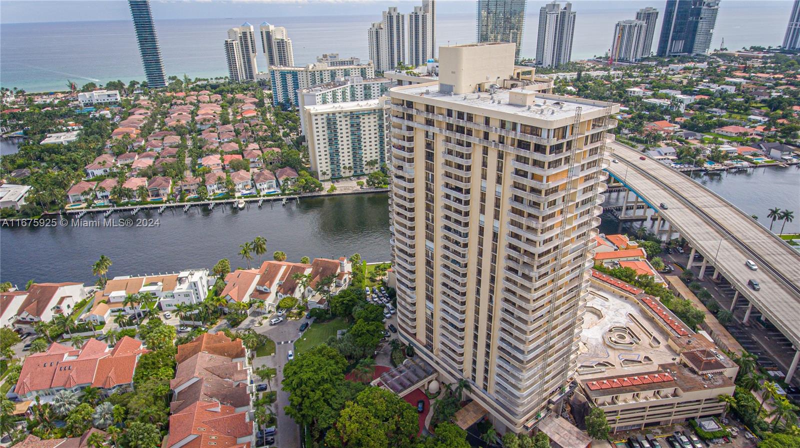 TURNBERRY TOWERS CONDO - Residential