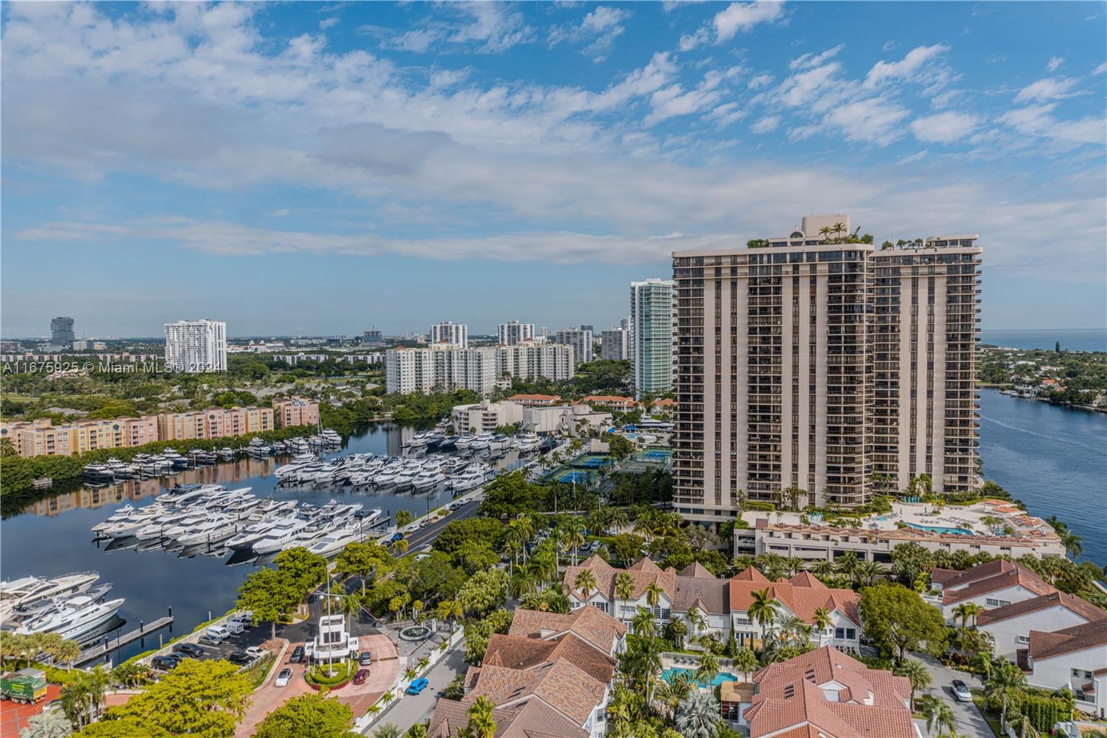 TURNBERRY TOWERS CONDO - Residential