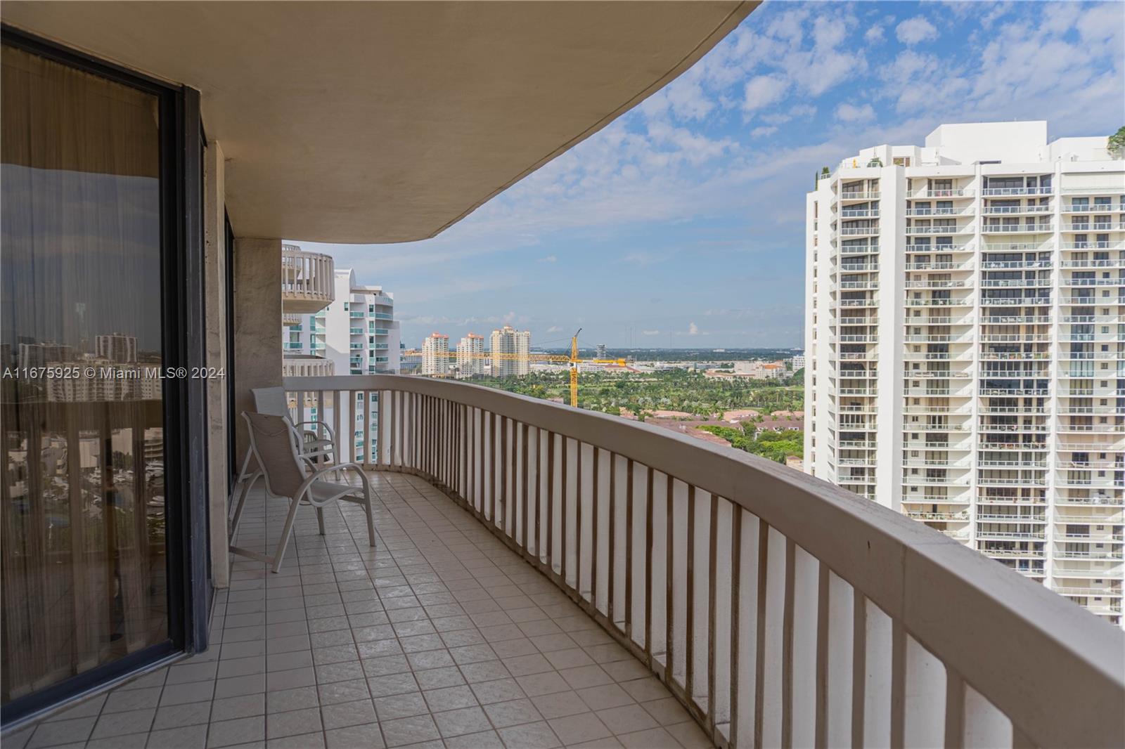 TURNBERRY TOWERS CONDO - Residential