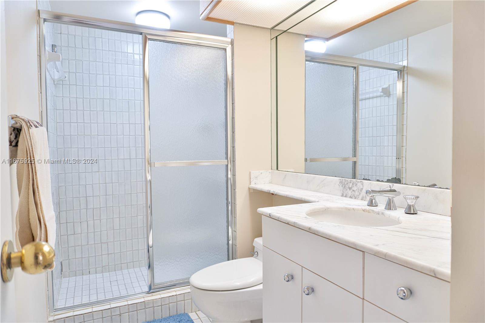 TURNBERRY TOWERS CONDO - Residential