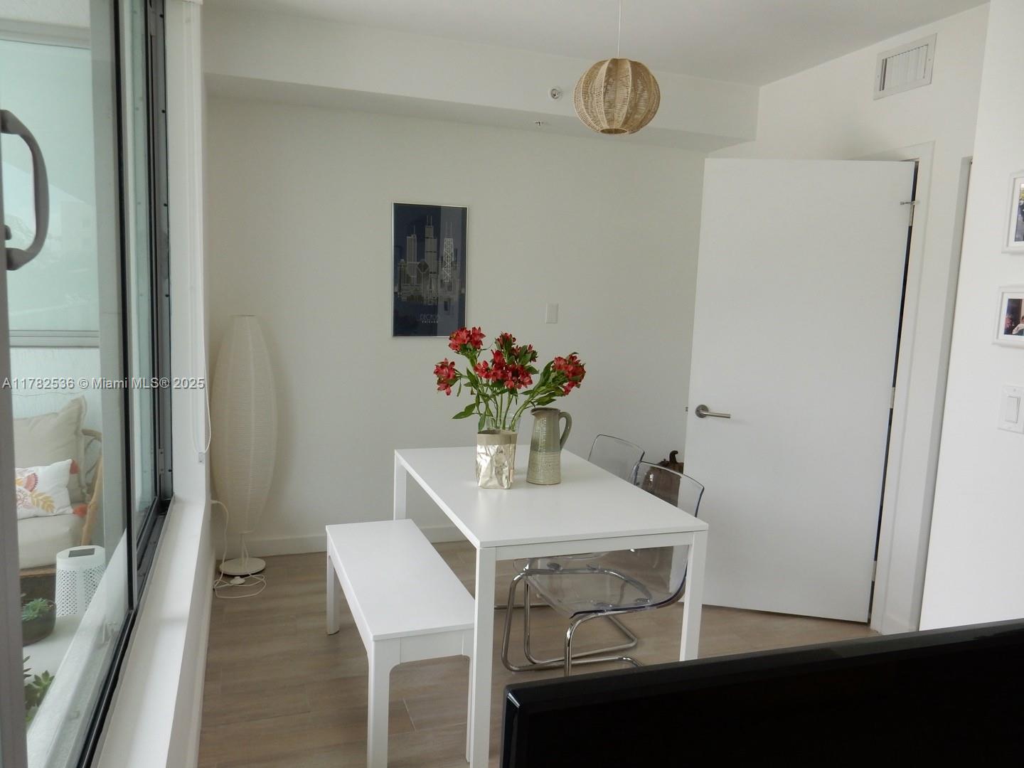LE PARC AT BRICKELL CONDO - Residential