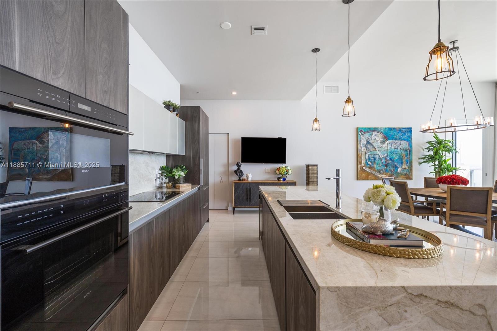 GRAN PARAISO CONDO - Residential