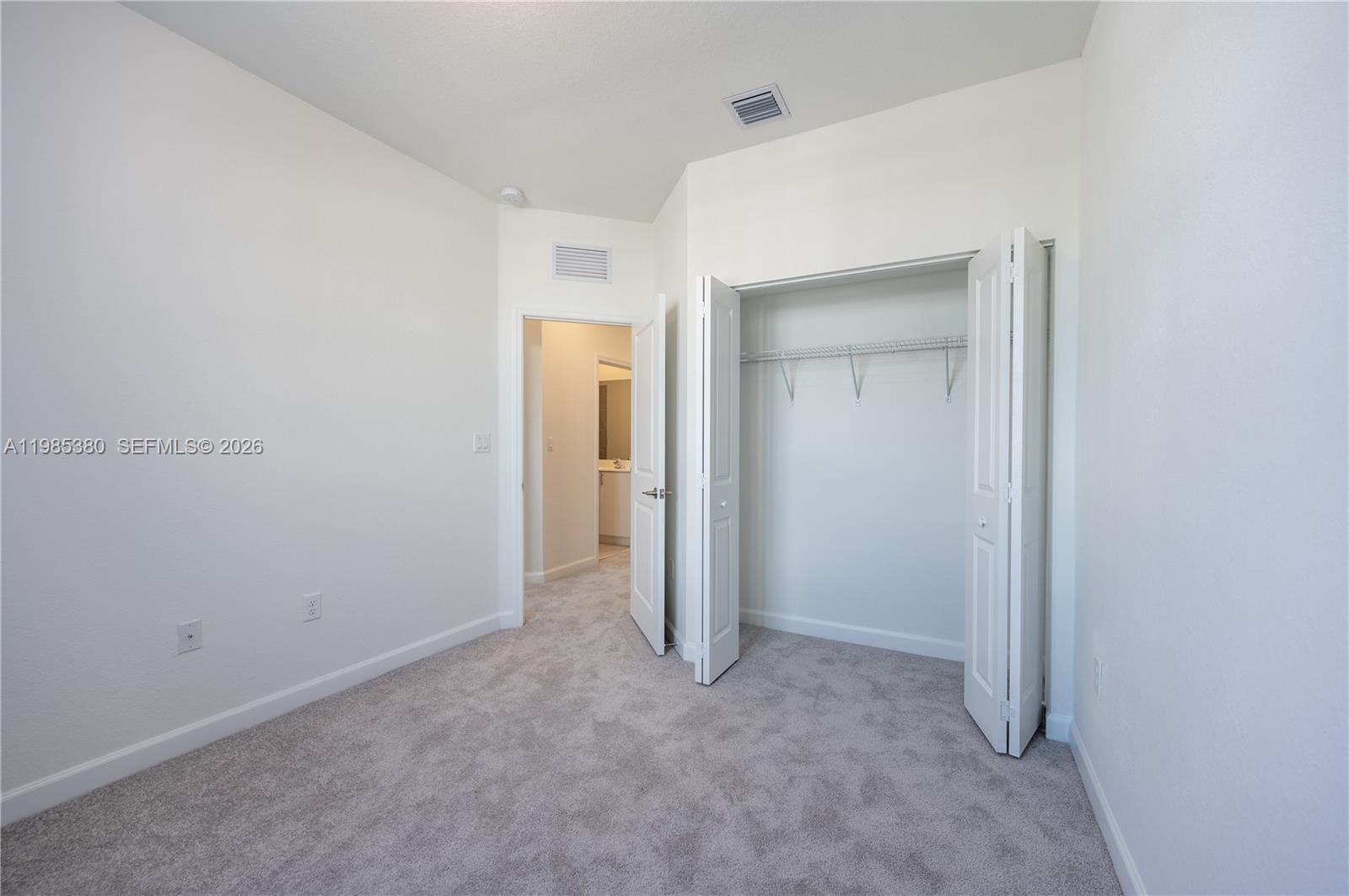 PINE ISLE - Residential Lease