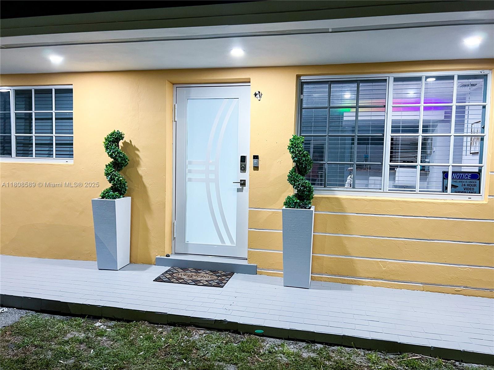 Property for Sale at 1321 Nw 171st St, Miami Gardens, Broward County, Florida - Bedrooms: 4 
Bathrooms: 3  - $685,000
