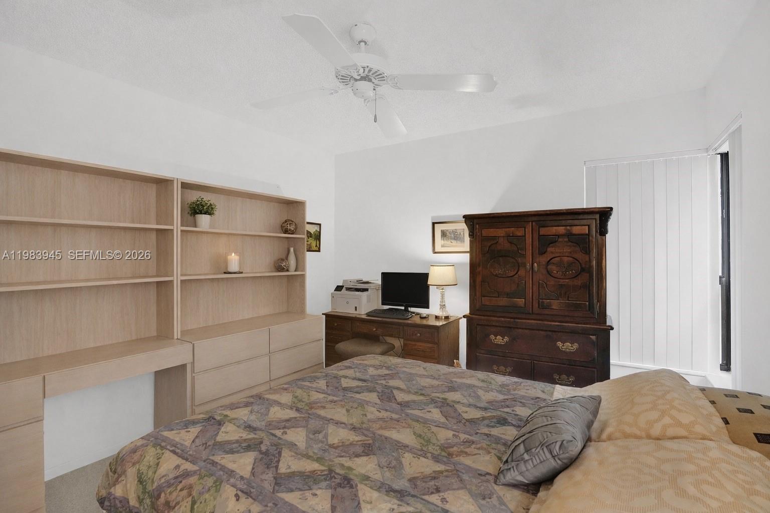 KARANDA VILLAGE VI-B COND - Residential