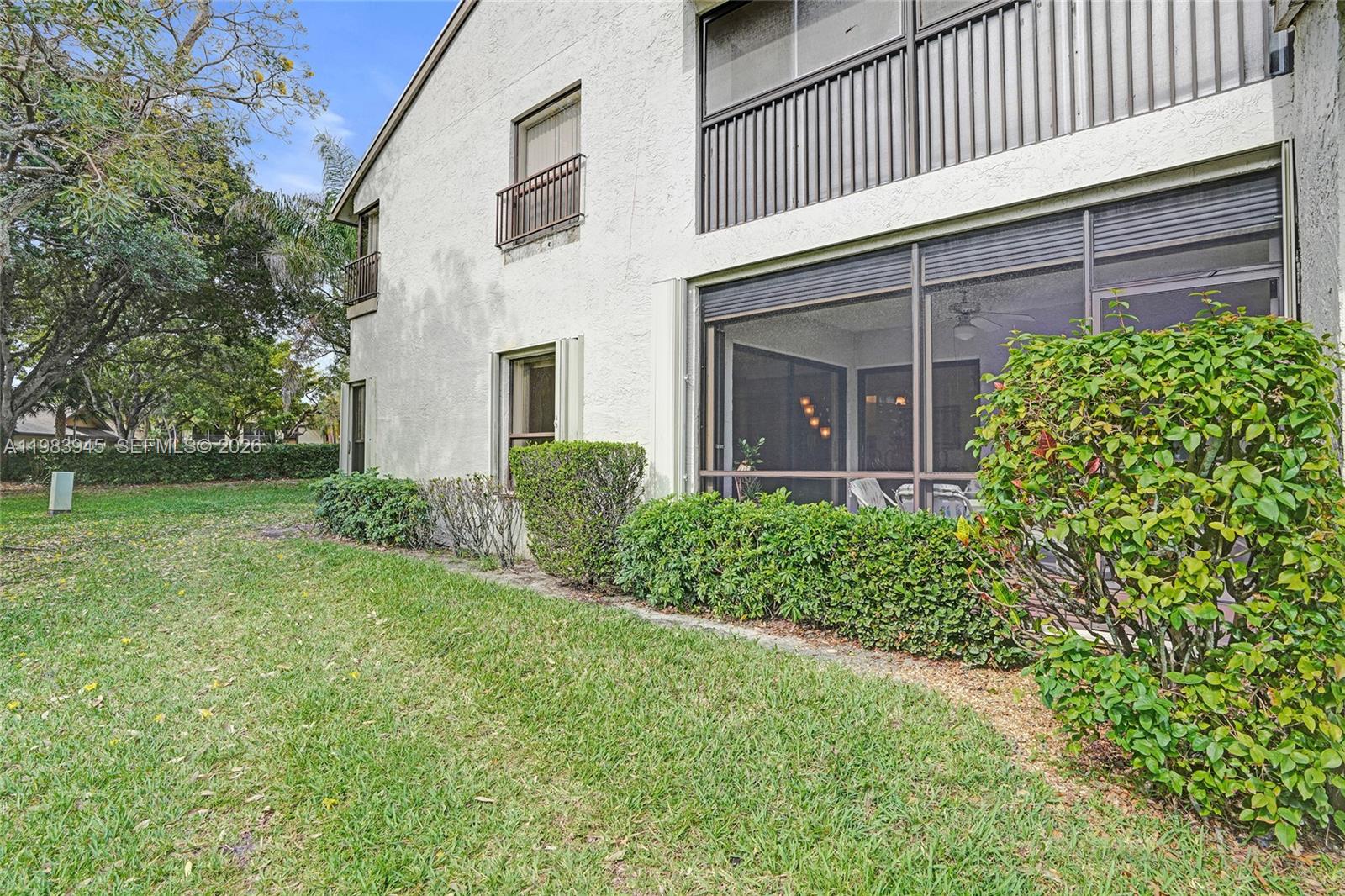 KARANDA VILLAGE VI-B COND - Residential