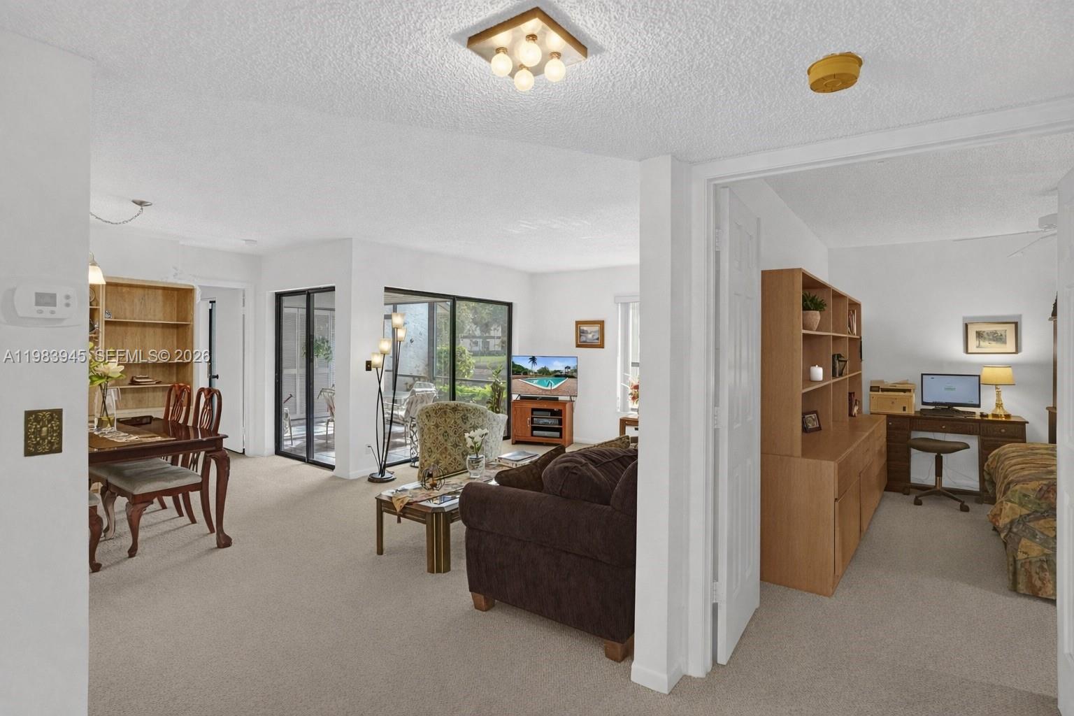 KARANDA VILLAGE VI-B COND - Residential