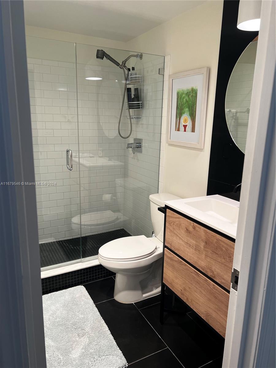 ROYAL SAXON INC - Residential
