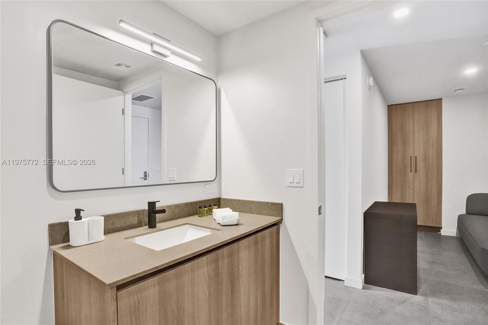 501 First Residences - Residential