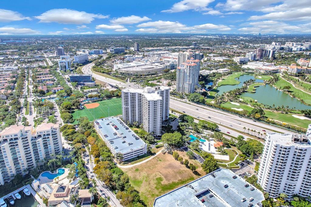 3300 Ne 191st St Lp03, Aventura, Miami-Dade County, Florida - 2 Bedrooms  
2 Bathrooms - 
