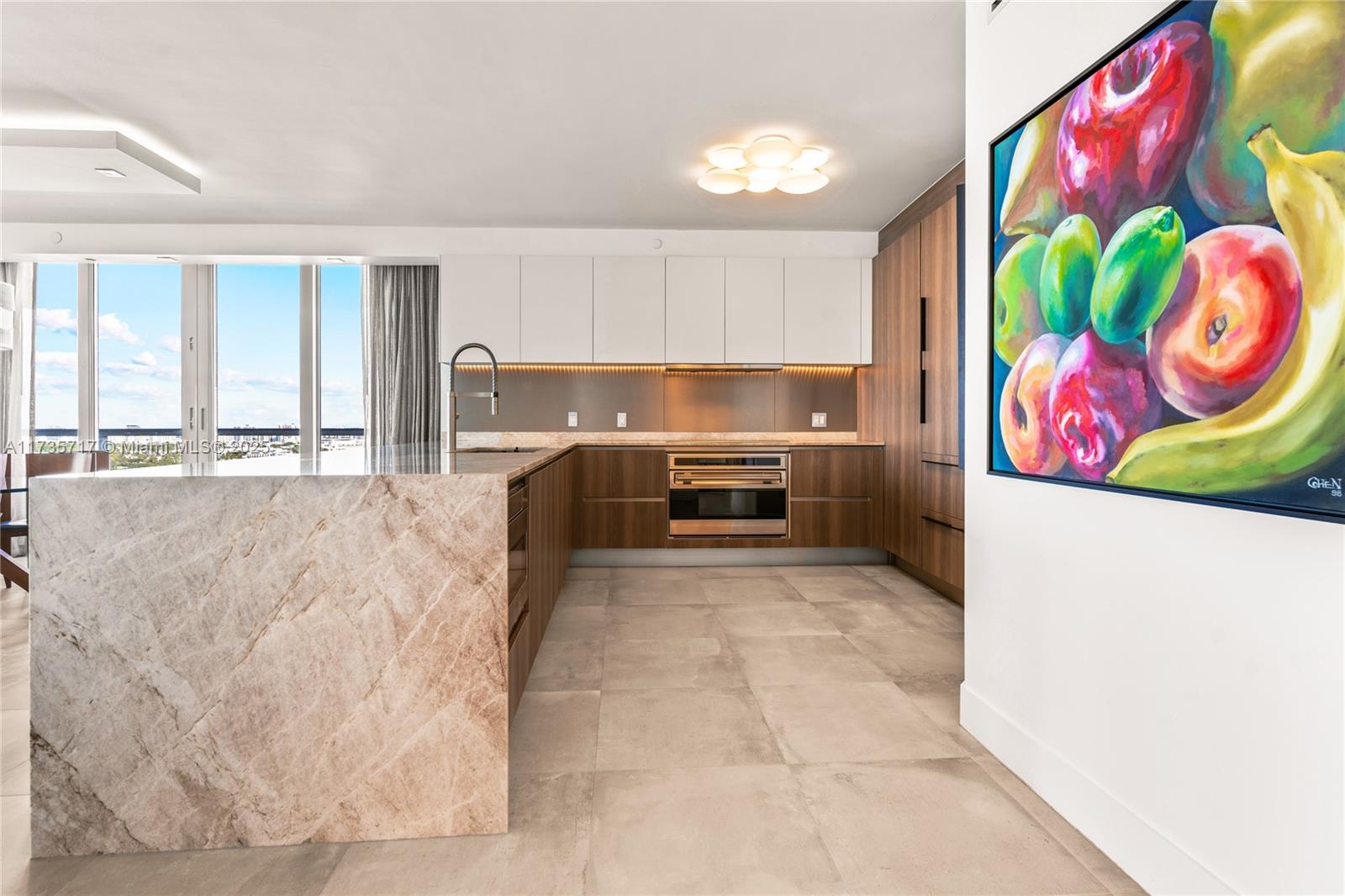 THE GRAND VENETIAN CONDO - Residential