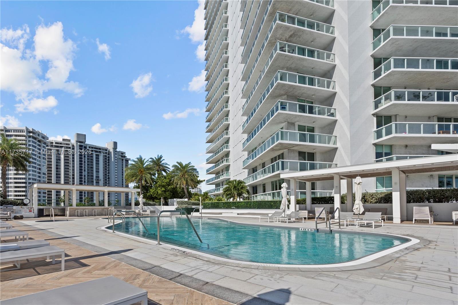 THE GRAND VENETIAN CONDO - Residential