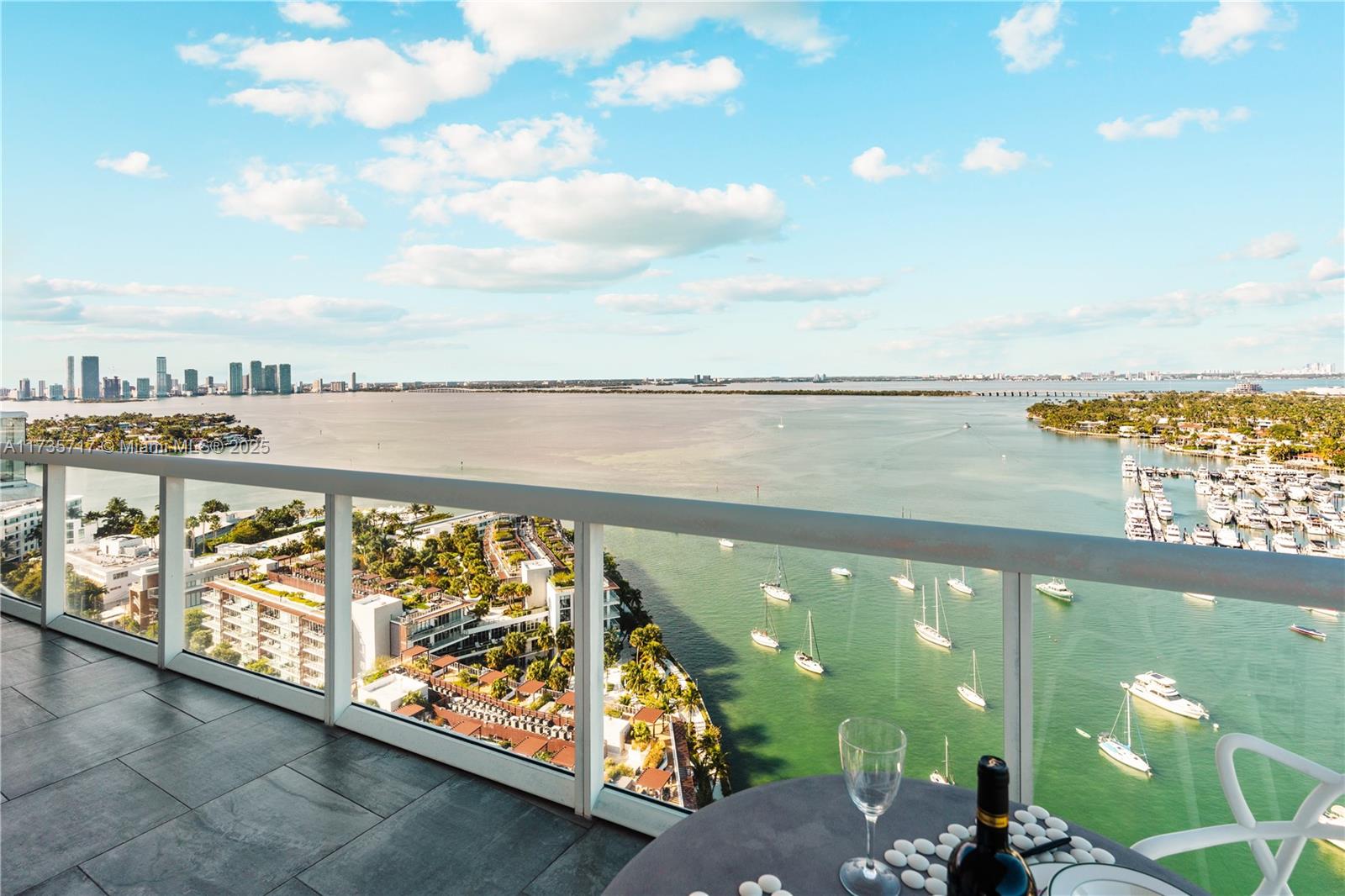 THE GRAND VENETIAN CONDO - Residential
