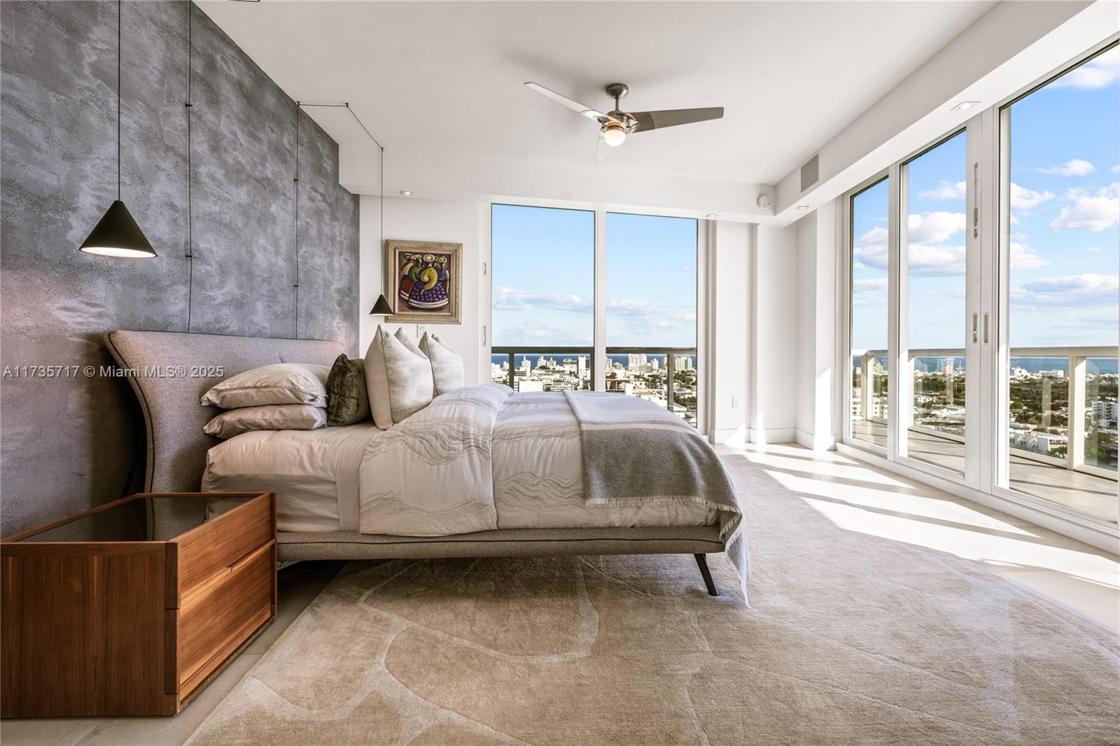 THE GRAND VENETIAN CONDO - Residential