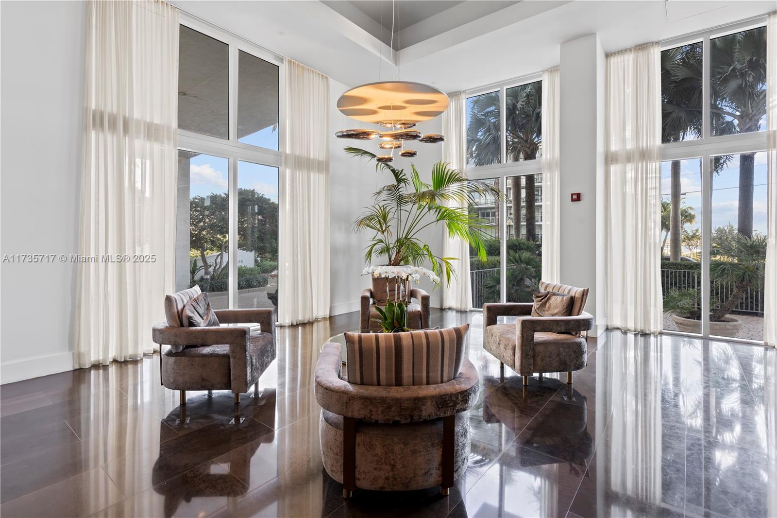 THE GRAND VENETIAN CONDO - Residential
