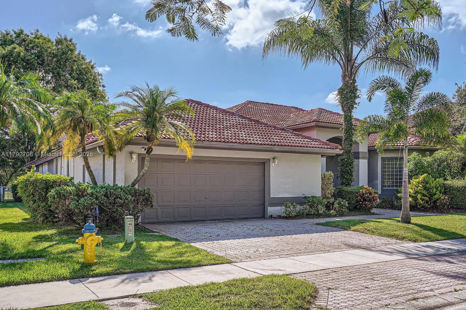 1081 SW 156th Ave