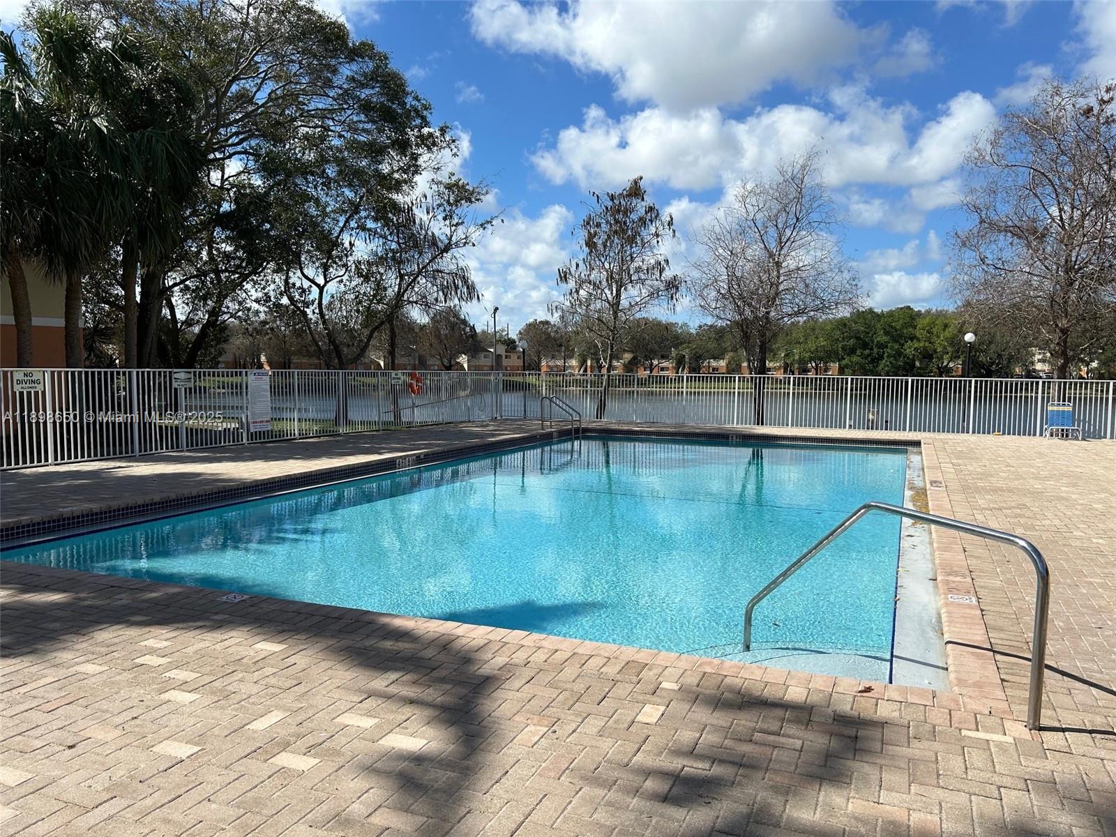 LAKEWOOD AT EMERALD HILLS - Residential