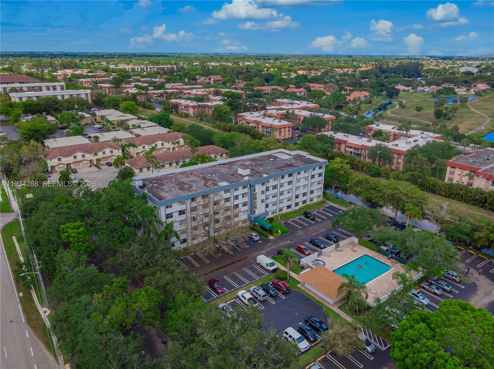 CORAL SPRINGS TOWER CLUB - Residential