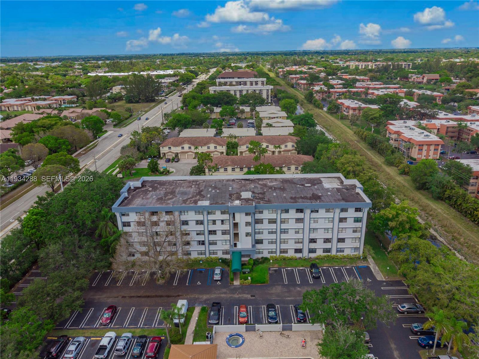 CORAL SPRINGS TOWER CLUB - Residential