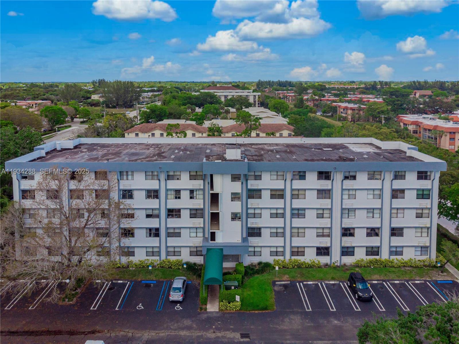 CORAL SPRINGS TOWER CLUB - Residential