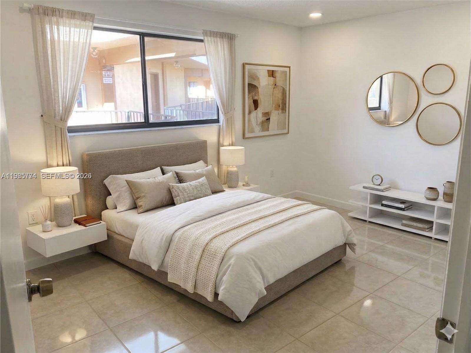 HORIZONS WEST CONDO #2 - Residential