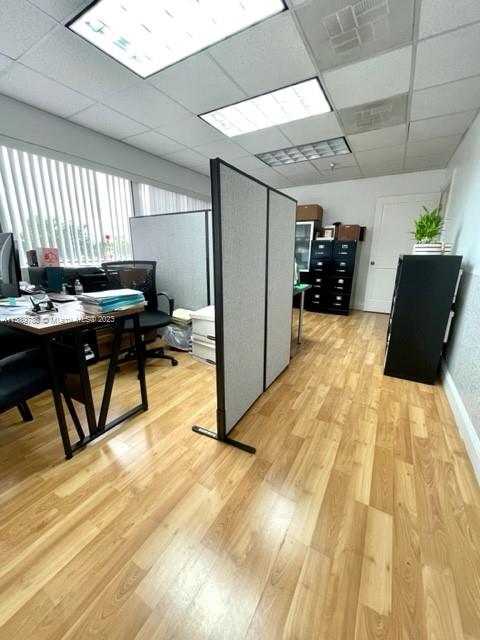 PRIVATE OFFICE SPACE AVAILABLE IN THE OFFICES AT MILLER PARK - *PRIVATE SUBLEASE SPACE* ENCLOSED PRIVATE DOOR. GREAT LOCATION AND PLENTY OF SPACE WITH FULL WINDOW VIEWS. OPEN SPACE. ADMINISTRATIVE USE ONLY ALLOWED. CURRENTLY AN ACCOUNTING FIRM. EASY TO SHOW COME CHECK IT OUT. FLEXIBLE AGREEMENTS, MONTH TO MONTH OR YEARLY.